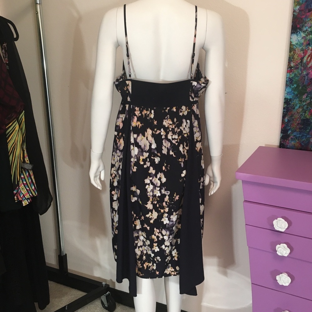 Vera Wang Handkerchief Navy Floral Dress - Picture 7 of 16